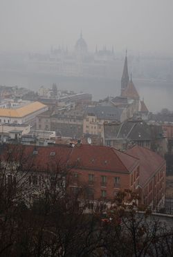 Budapest dans le brouillard